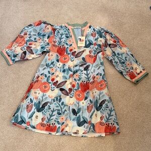 NWT Entro Floral Puff Sleeve Dress, size Small, so beautiful!